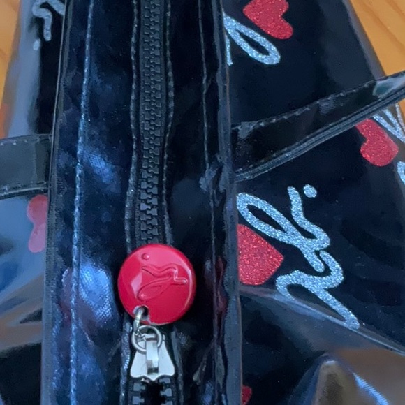 Agnes B. Limited edition, AB glitter heart tote bag. - Picture 9 of 16